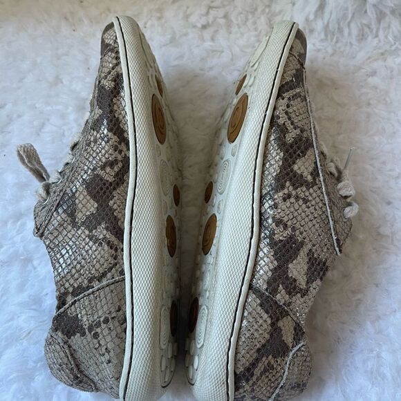 Born leather snake skin print cream and taupe color size 8 - Picture 8 of 10